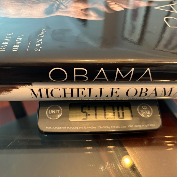 Barack Obama and Michelle Obama - 2 Hardcover Books - Picture 12 of 12